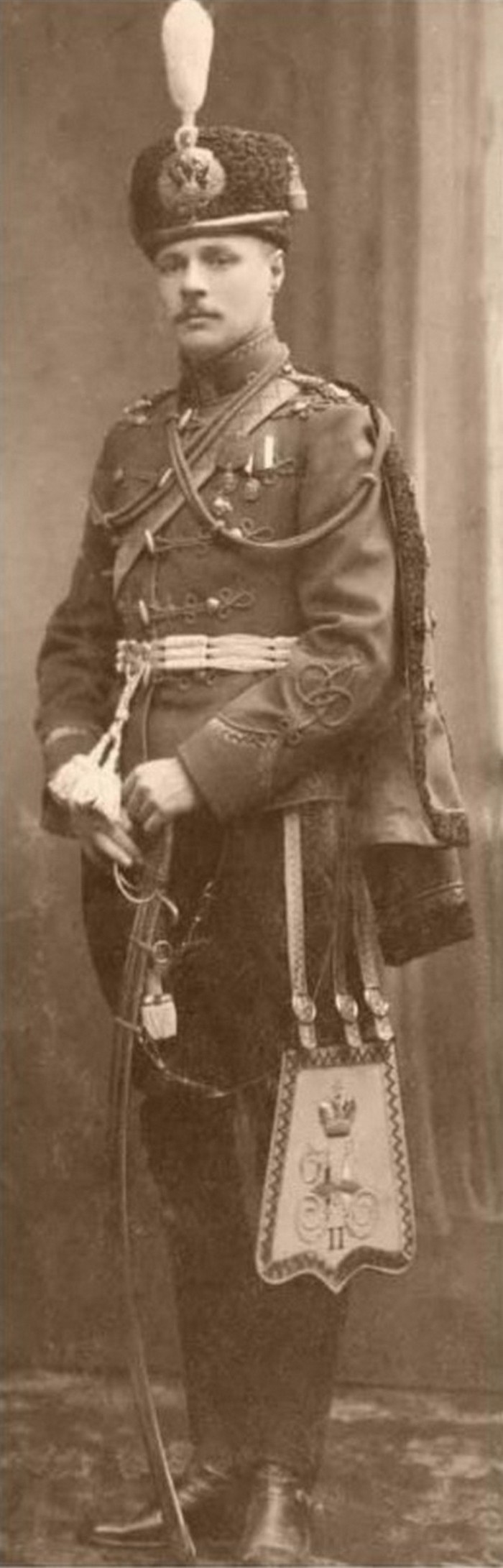 Парадная форма гусар 1913 г.