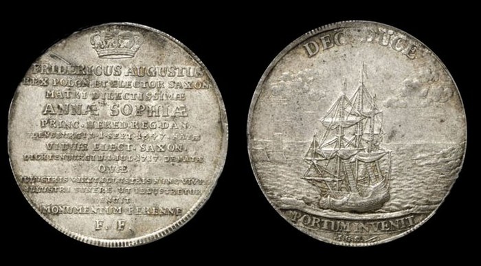 Талер 1717 г. смерть Анны Софии Датской - матери Фридриха Августа, Саксония